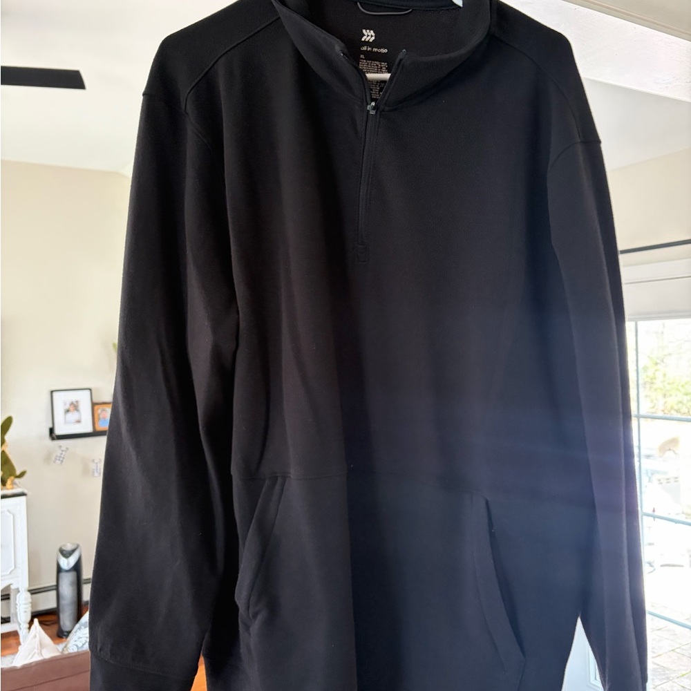 Black Men's Quarter-Zip Pullover Sweater XL nice preowned condition